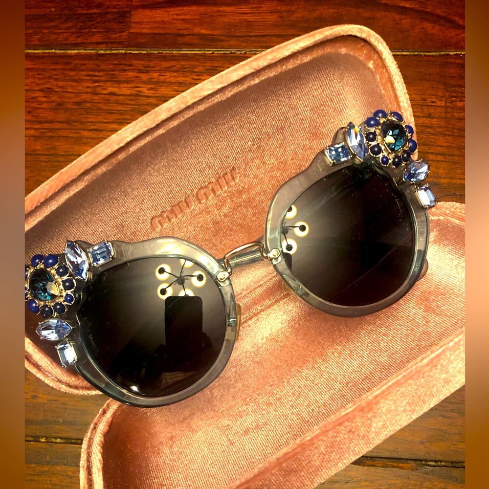 Gorgeously “extra” Authentic Miu Miu Sunnies Mint Condition